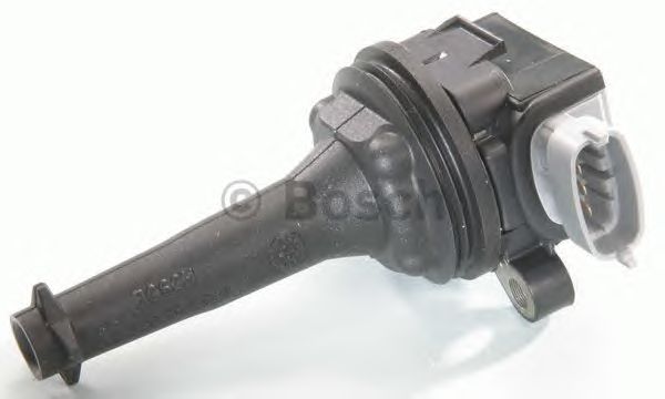 Купить BOSCH 0221604010 катушка зажигания!\ Volvo C70/S60/S70/S80/V70/XC70/XC90 2.0-3.0 97>