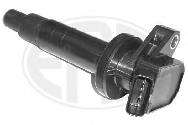 Купить ERA 880243 Катушка зажигания TOYOTA COROLLA 01- 880243