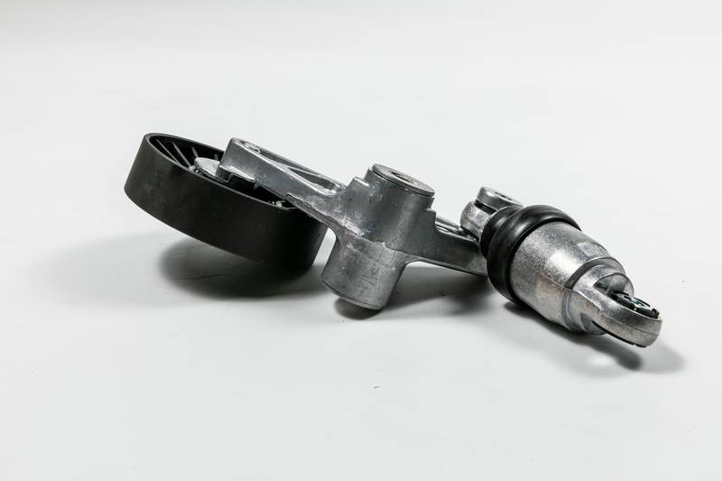 Купить JD JHT0192 Ролик приводного ремня (в сборе)