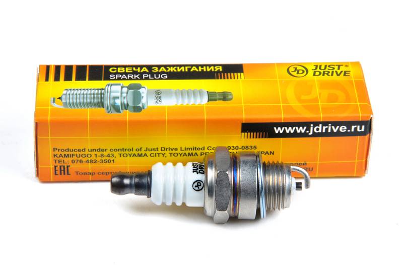 Купить JD JPS1025 Свеча зажигания /BPMR7A/W22MPRU