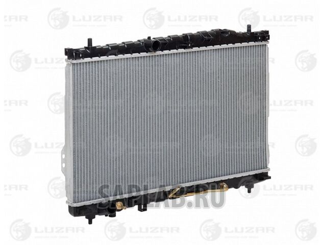 Купить LUZAR LRc081A3 Радиатор двигателя Hyundai Trajet (00-) AT LRc081A3