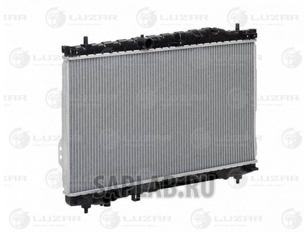 Купить LUZAR LRc08A3 Радиатор двигателя Hyundai Trajet (00-) LRc08A3
