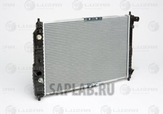 Купить LUZAR LRcCHAv05226 Радиатор двигателя Chevrolet Aveo (05-) АТ A/C LRcCHAv05226