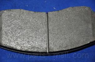 Купить PARTS MALL PKA-015 Колодки передние PKA-015