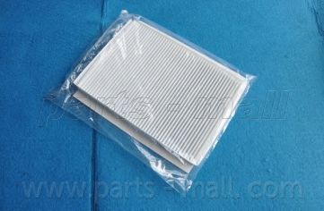 Купить PARTS-MALL PMB-C15 Фильтр салона угольный